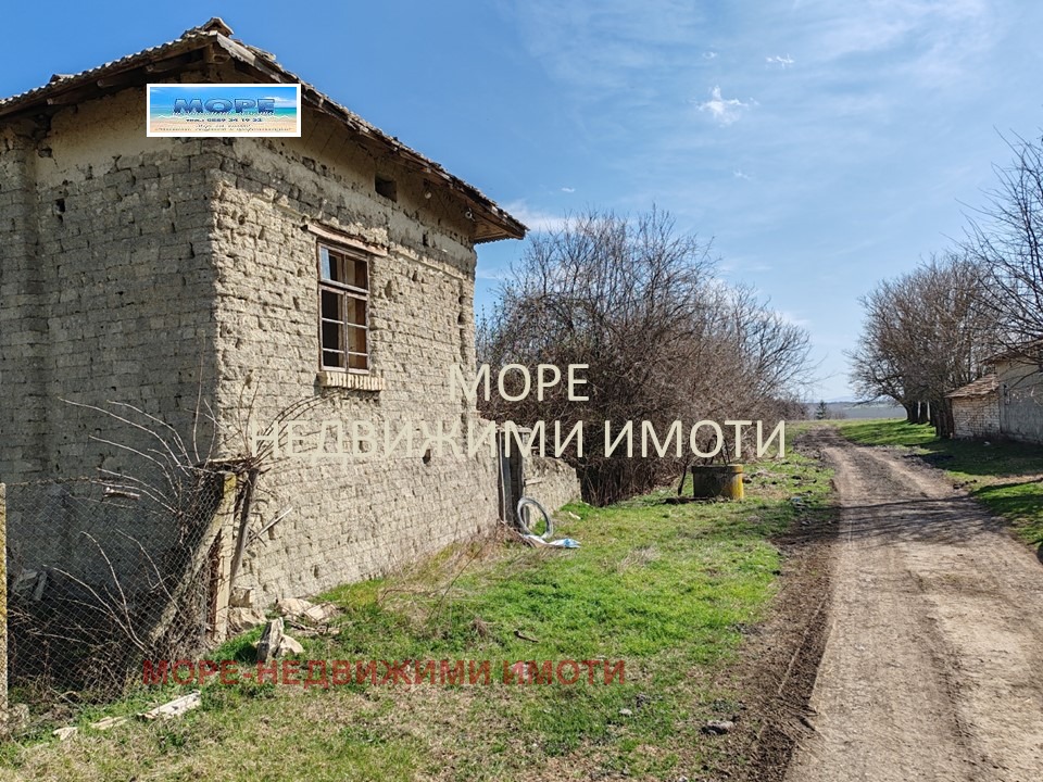 Продава КЪЩА, с. Маково, област Търговище, снимка 2 - Къщи - 52285186