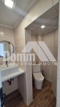 Продава КЪЩА, гр. Балчик, област Добрич, снимка 10