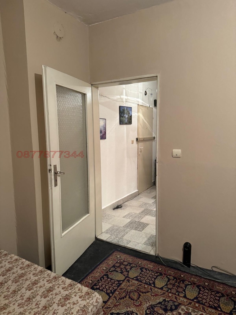 Продава 1-СТАЕН, гр. Разград, Орел, снимка 2 - Апартаменти - 52870209