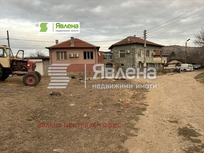 Продава КЪЩА, с. Карабунар, област Пазарджик, снимка 2 - Къщи - 48106061