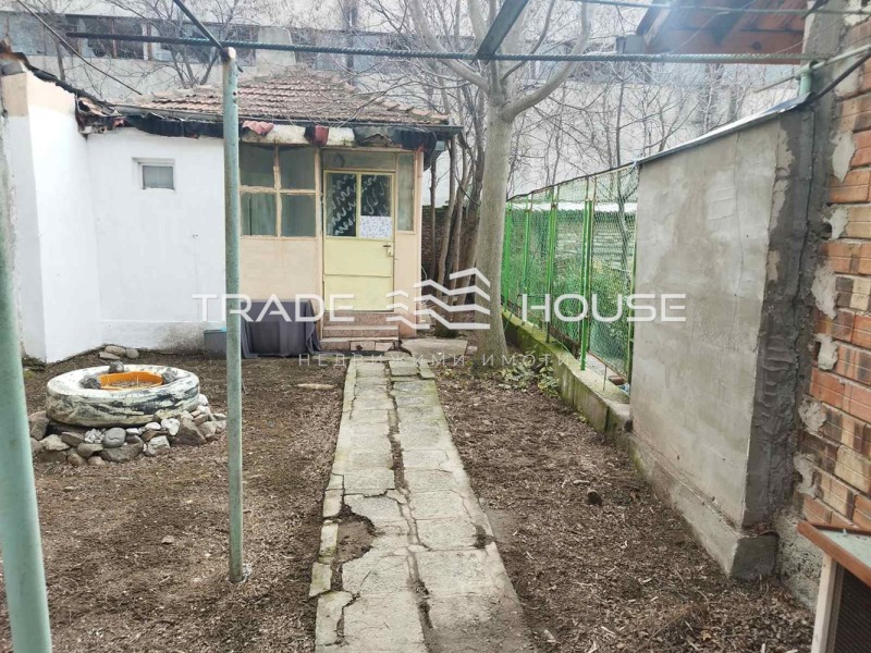 Продава КЪЩА, гр. Пловдив, Филипово, снимка 6 - Къщи - 49057833