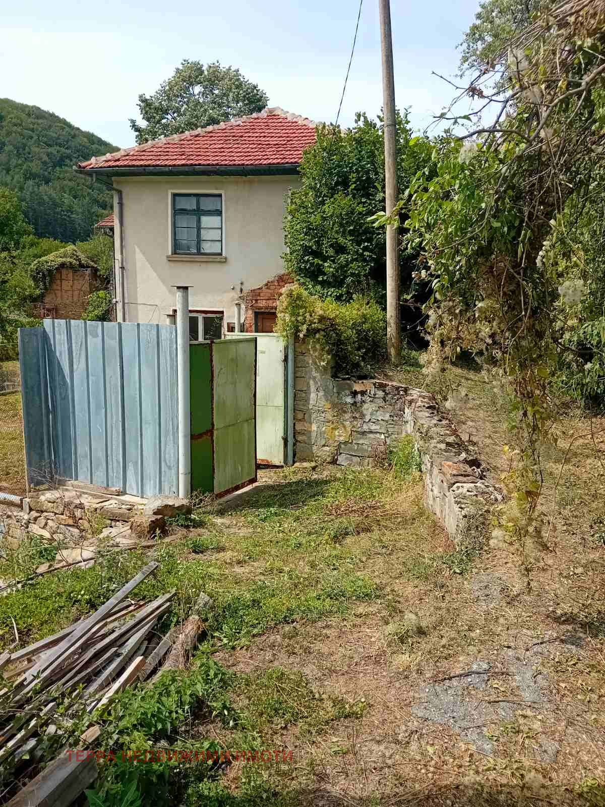 Продава КЪЩА, с. Шипково, област Ловеч, снимка 9 - Къщи - 54415954
