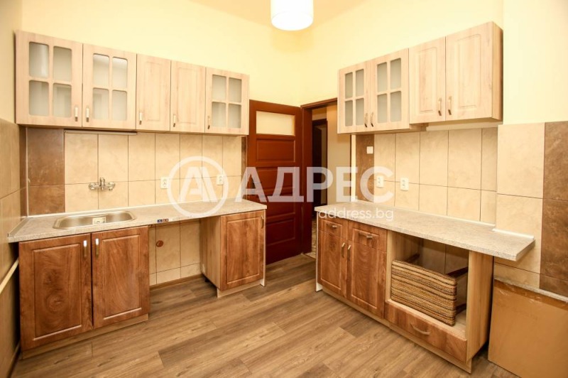 Продава 3-СТАЕН в град София, Яворов - 84 кв.м / 369 000 € » 721 701.27 лв., АДРЕС НЕДВИЖИМИ ИМОТИ