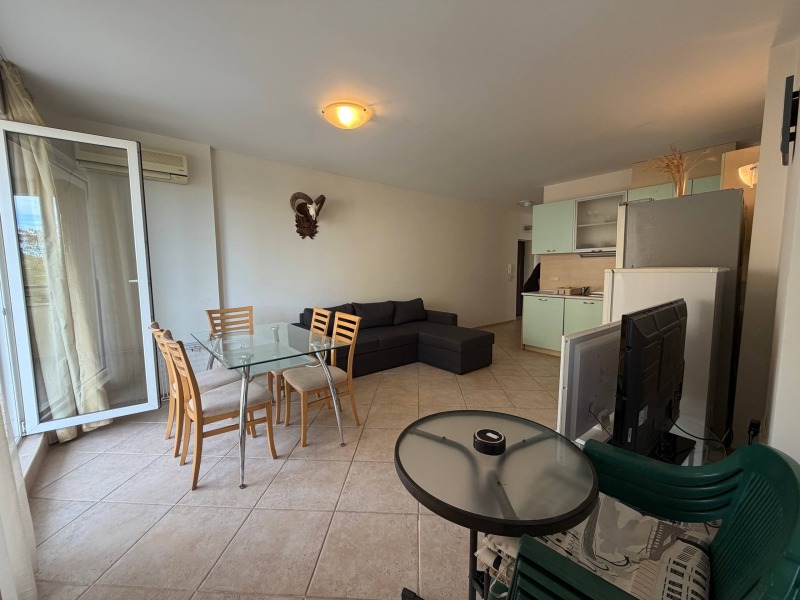 Продава 3-СТАЕН в област Бургас, гр. Ахелой - 92 кв.м / 105 000 € » 205 362.15 лв., ВИЧВАН-Г