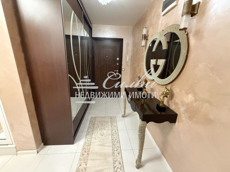 Продава 2-СТАЕН, гр. Шумен, Боян Българанов 2, снимка 10 - Апартаменти - 52602085