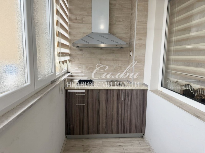 Продава 2-СТАЕН, гр. Шумен, Боян Българанов 2, снимка 13 - Апартаменти - 52602085