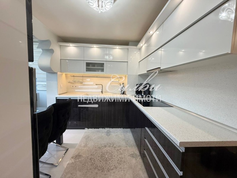 Продава 2-СТАЕН, гр. Шумен, Боян Българанов 2, снимка 3 - Апартаменти - 52602085