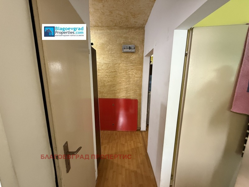 Продава 3-СТАЕН, гр. Благоевград, Широк център, снимка 4 - Апартаменти - 52662889