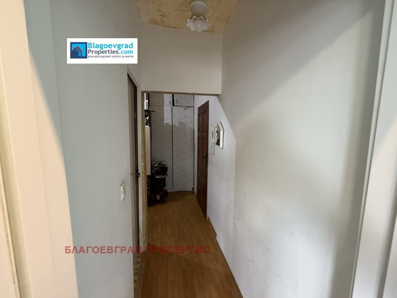 Продава 3-СТАЕН, гр. Благоевград, Широк център, снимка 3 - Апартаменти - 52662889