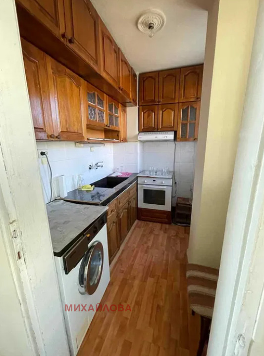 Продава  4-стаен град Стара Загора , Три чучура - център , 85 кв.м | 79606920 - изображение [2]