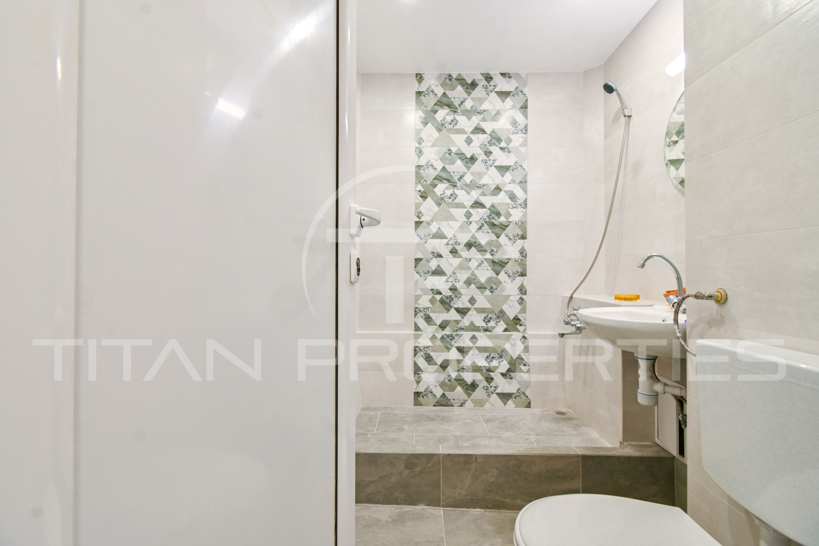 Продава 3-СТАЕН, гр. София, Света Троица, снимка 7 - Апартаменти - 53969364