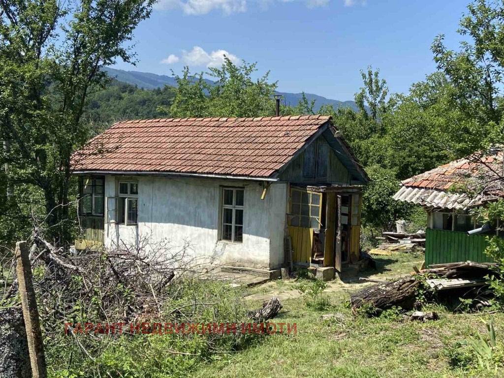 Продава КЪЩА, с. Батошево, област Габрово, снимка 9 - Къщи - 55373098