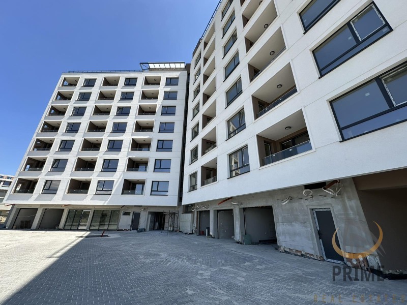 Продава  2-стаен, град Бургас, Славейков •  143 000 EUR • ID 27463739 — holmes.bg - [1] 