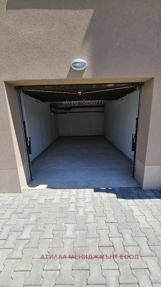 Til salg  3 soveværelser Plovdiv , Ostromila , 156 kvm | 79653084 - billede [2]