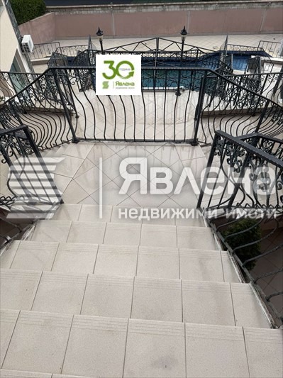 Продава 4-СТАЕН, гр. Варна, к.к. Чайка, снимка 2 - Апартаменти - 54272748