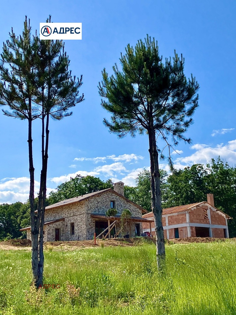 Na sprzedaż  Dom region Warny , Priselci , 251 mkw | 14282219 - obraz [3]