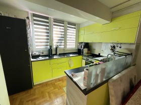 ����� ������� 4-�����,���� �����, ����� 8>