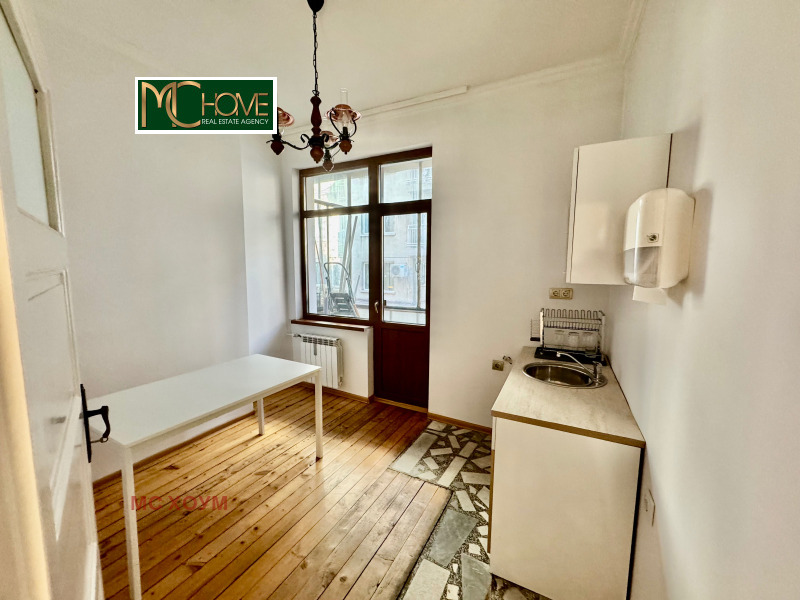 Продава 2-СТАЕН, гр. София, Център, снимка 4 - Апартаменти - 52808414