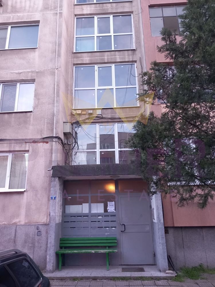 Продава 2-СТАЕН, гр. Пловдив, Кючук Париж, снимка 3 - Апартаменти - 54279518