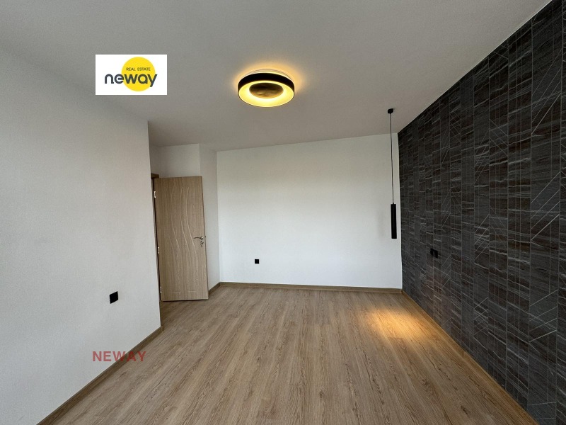 Na prodej  2 ložnice Pleven , 9-ti kvartal , 98 m2 | 64652528 - obraz [15]