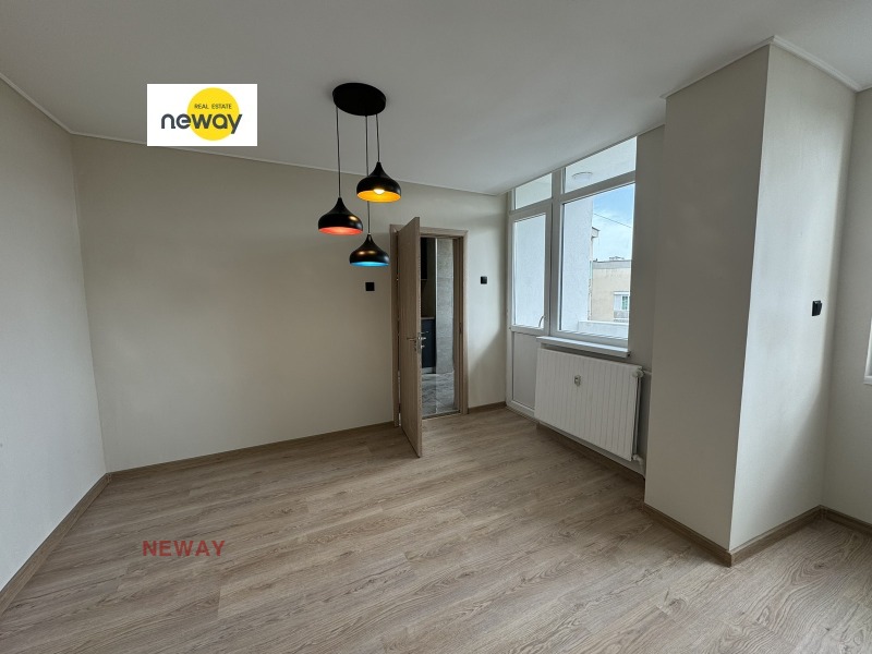 Na prodej  2 ložnice Pleven , 9-ti kvartal , 98 m2 | 64652528 - obraz [5]