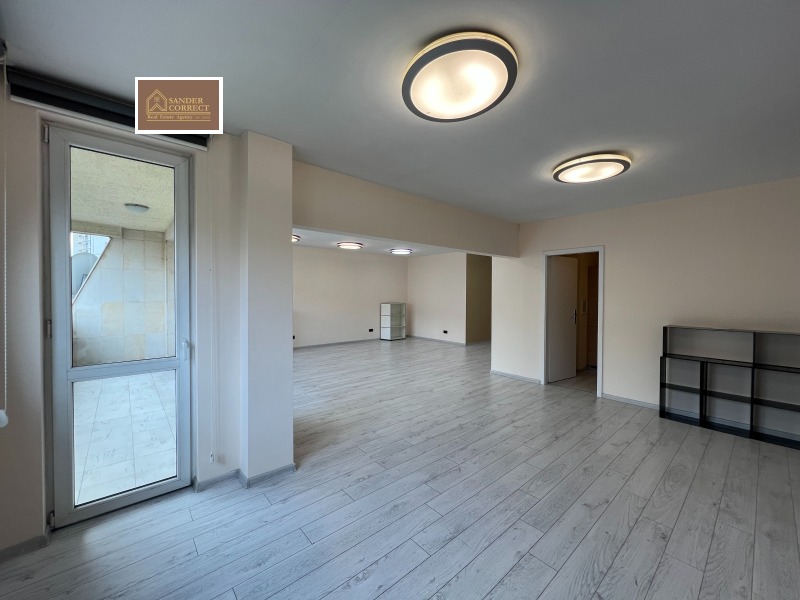 Till salu  2 sovrum Sofia , Ivan Vazov , 150 kvm | 82364799 - bild [13]