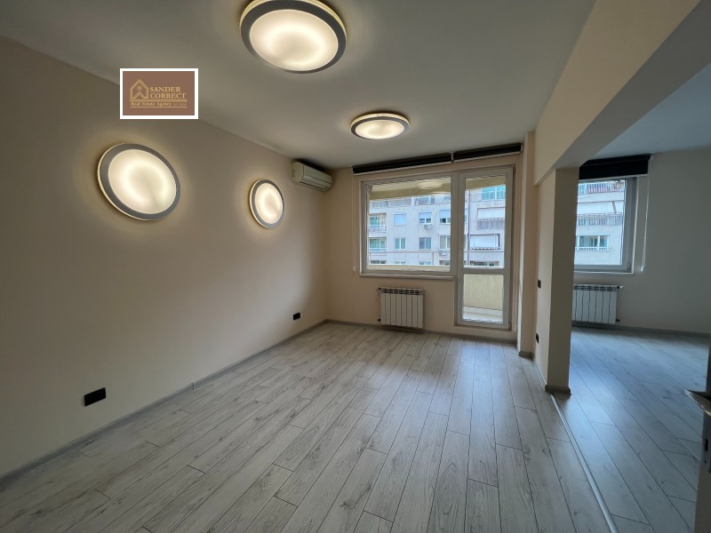 Till salu  2 sovrum Sofia , Ivan Vazov , 150 kvm | 82364799 - bild [16]