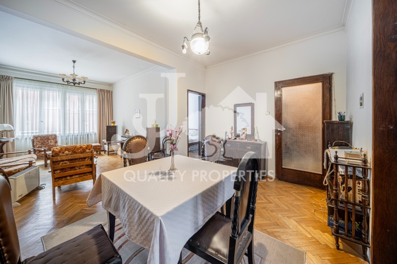 Продава  3-стаен град София , Център , 87 кв.м | 61692388