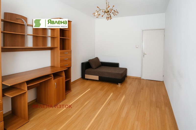 Продава 3-СТАЕН, гр. София, Дървеница