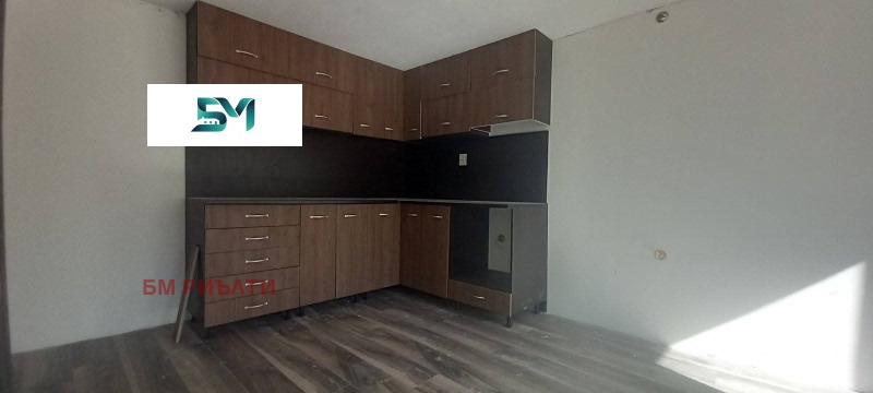 Продава КЪЩА, с. Церова кория, област Велико Търново, снимка 5 - Къщи - 53463317
