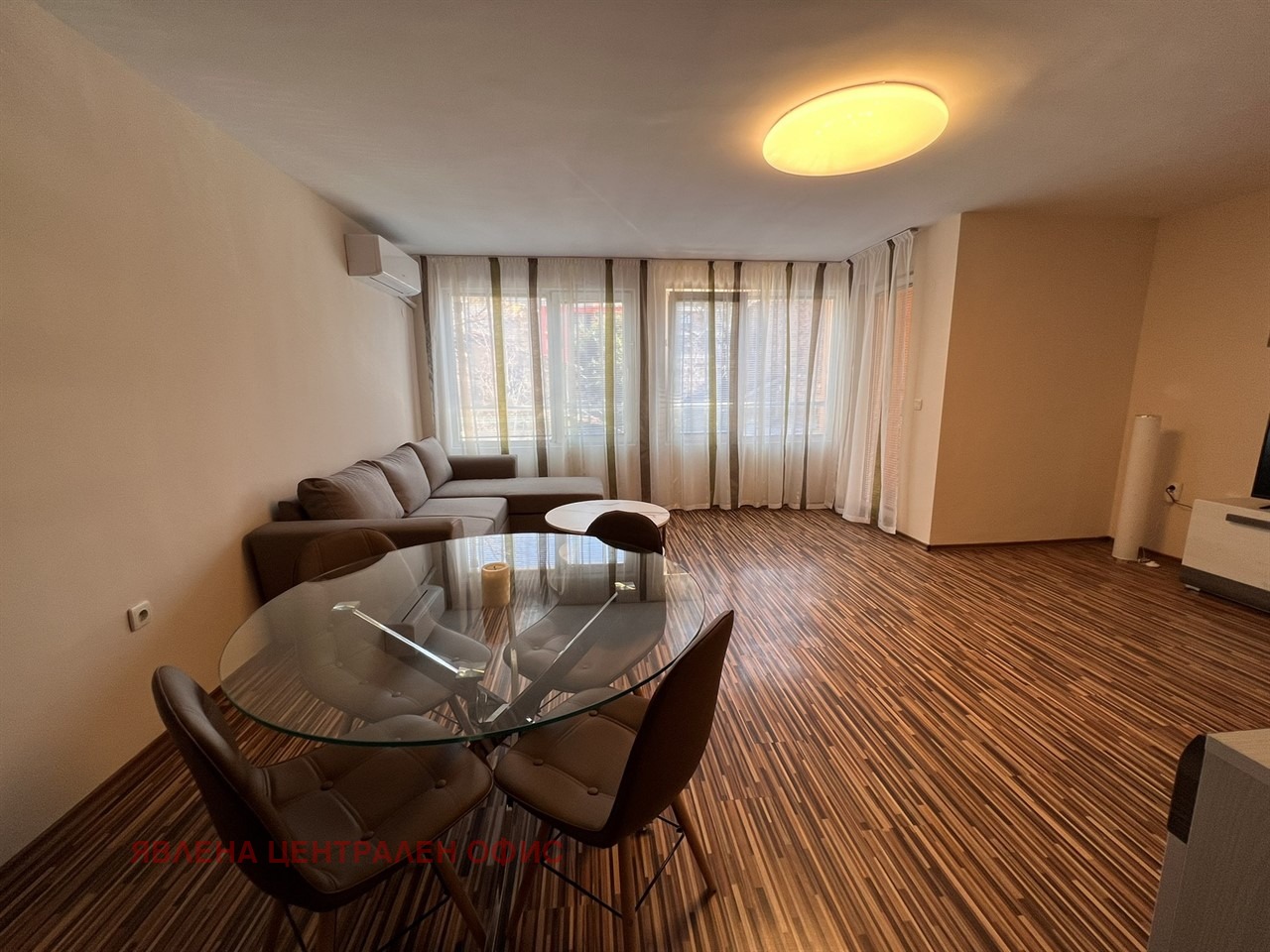 Продава 2-СТАЕН, гр. София, Център