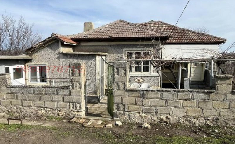 Продава КЪЩА в град Шумен, Макак - 93 кв.м / 113 000 € » 221 008.79 лв.