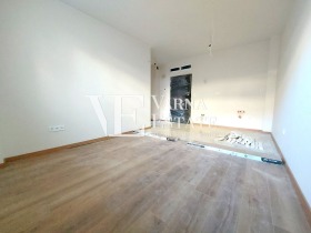 1 Schlafzimmer Briz, Warna 1