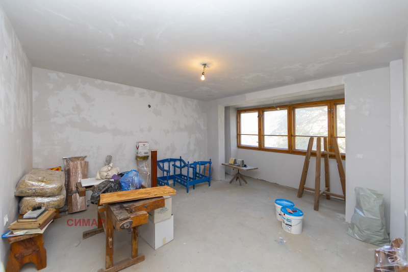 Продава  3-стаен, град София, Лагера •  249 900 EUR • ID 37396070 — holmes.bg - [1] 