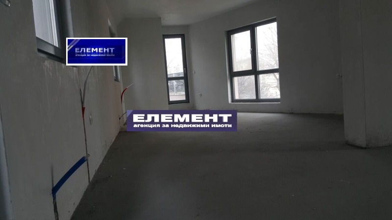 À venda  3 quartos Plovdiv , Karchiiaka , 134 m² | 10201587