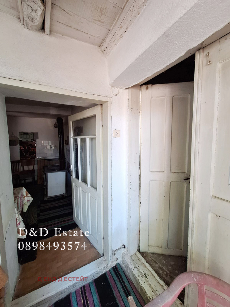 Продава КЪЩА, с. Елхово (Николаево), област Стара Загора, снимка 8 - Къщи - 52415624