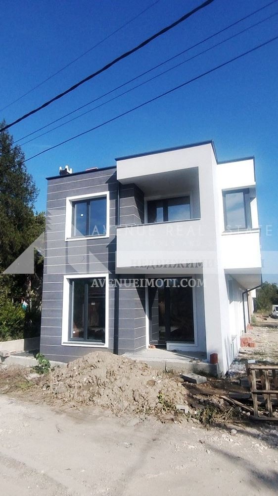 Продава КЪЩА, гр. Пловдив, Беломорски, снимка 3 - Къщи - 54277475