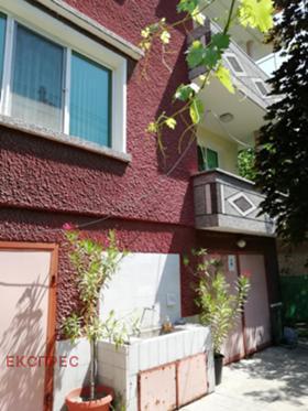 Обява продава къща, с. Катуница, област Пловдив