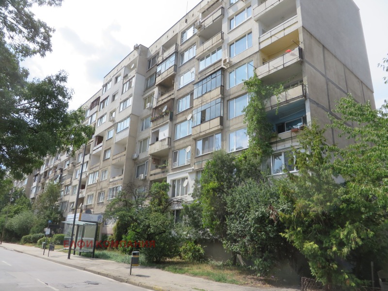 Продава  3-стаен град София , Света Троица , 116 кв.м | 93434359