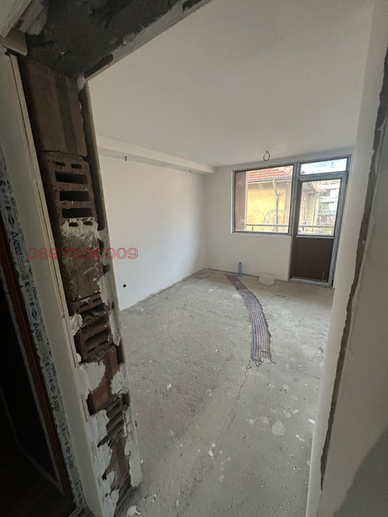 Продава 3-СТАЕН, гр. Дупница, област Кюстендил, снимка 9 - Апартаменти - 52779587