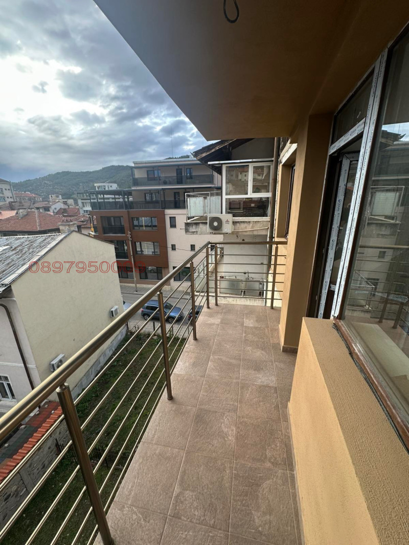 Продава 3-СТАЕН, гр. Дупница, област Кюстендил, снимка 4 - Апартаменти - 52779587