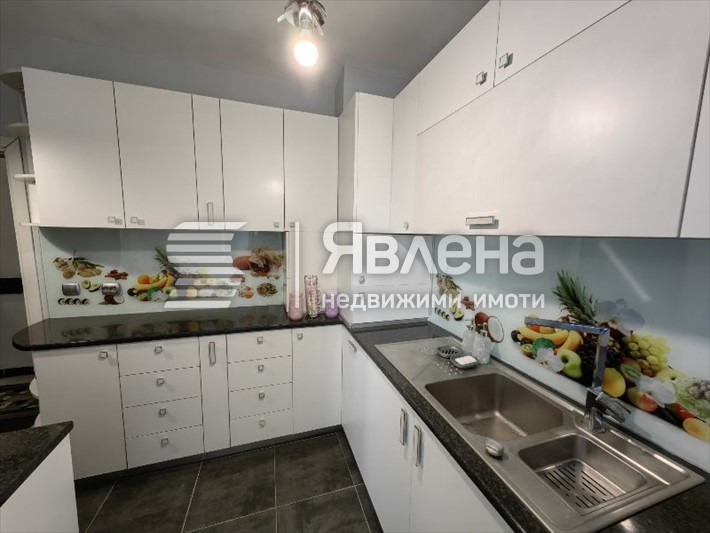 Na sprzedaż  2 sypialnie Blagoewgrad , Szirok centar , 87 mkw | 64386916 - obraz [8]