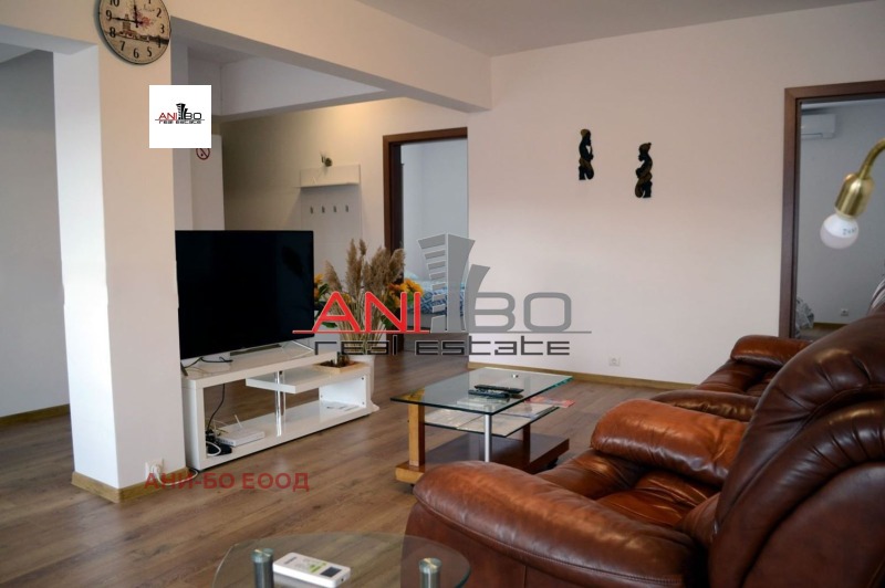 Продава  3-стаен град Варна , Център , 101 кв.м | 43386268 - изображение [3]