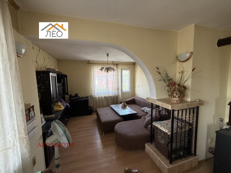 Продава  4-стаен област Габрово , гр. Севлиево , 95 кв.м | 45693819 - изображение [6]