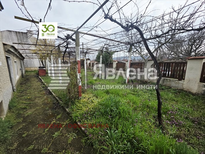 Продава КЪЩА, с. Осеново, област Варна, снимка 3 - Къщи - 54034269