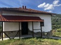 Продава ВИЛА, област Ловеч, гр. Троян • 85000 € / 166245.55 лв. • 80446735 7