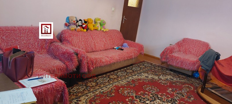 Продава  3-стаен град София , Надежда 2 , 96 кв.м | 19045080