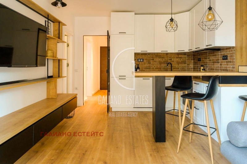 Продава 3-СТАЕН, гр. София, Лозенец, снимка 2 - Апартаменти - 52464696