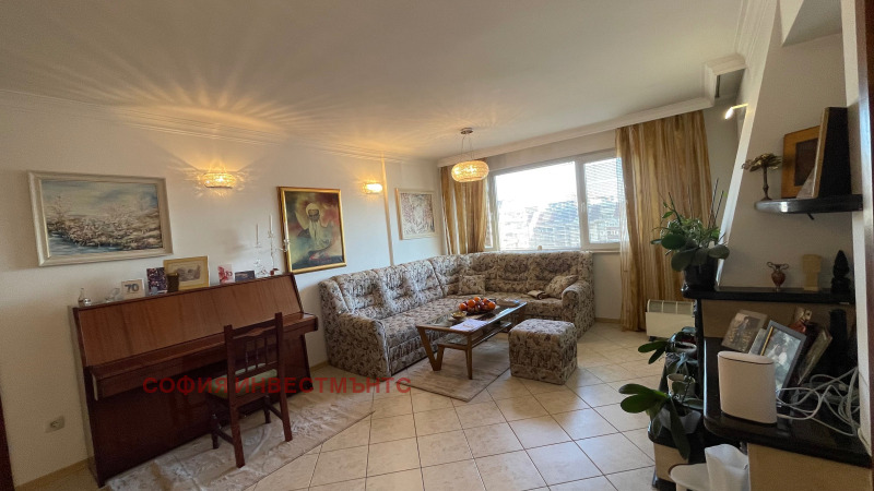 Продава 3-СТАЕН, гр. София, Бъкстон, снимка 11 - Апартаменти - 52617215