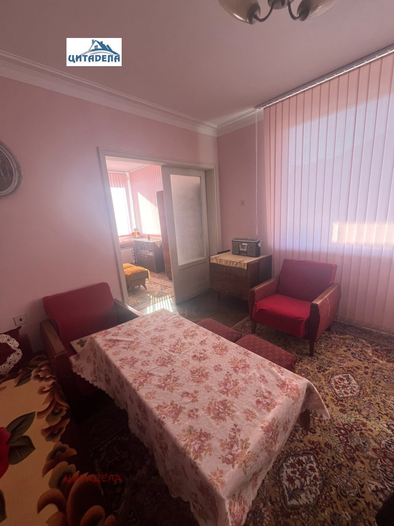 Продава 4-СТАЕН, гр. Стара Загора, Център, снимка 3 - Апартаменти - 52563309